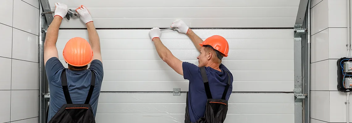 Driveway Garage Door Local Technicians in Woodridge, Illinois